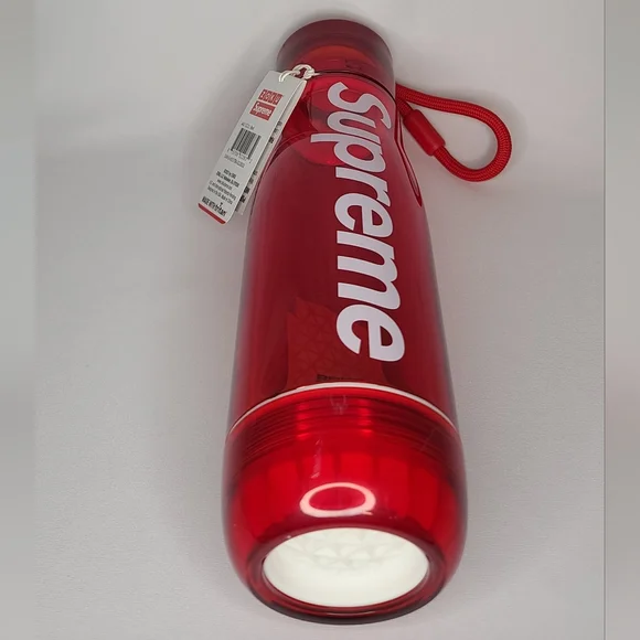 Supreme Zoku Glass Core Water Bottle 16 oz. - www.disolcolor.com